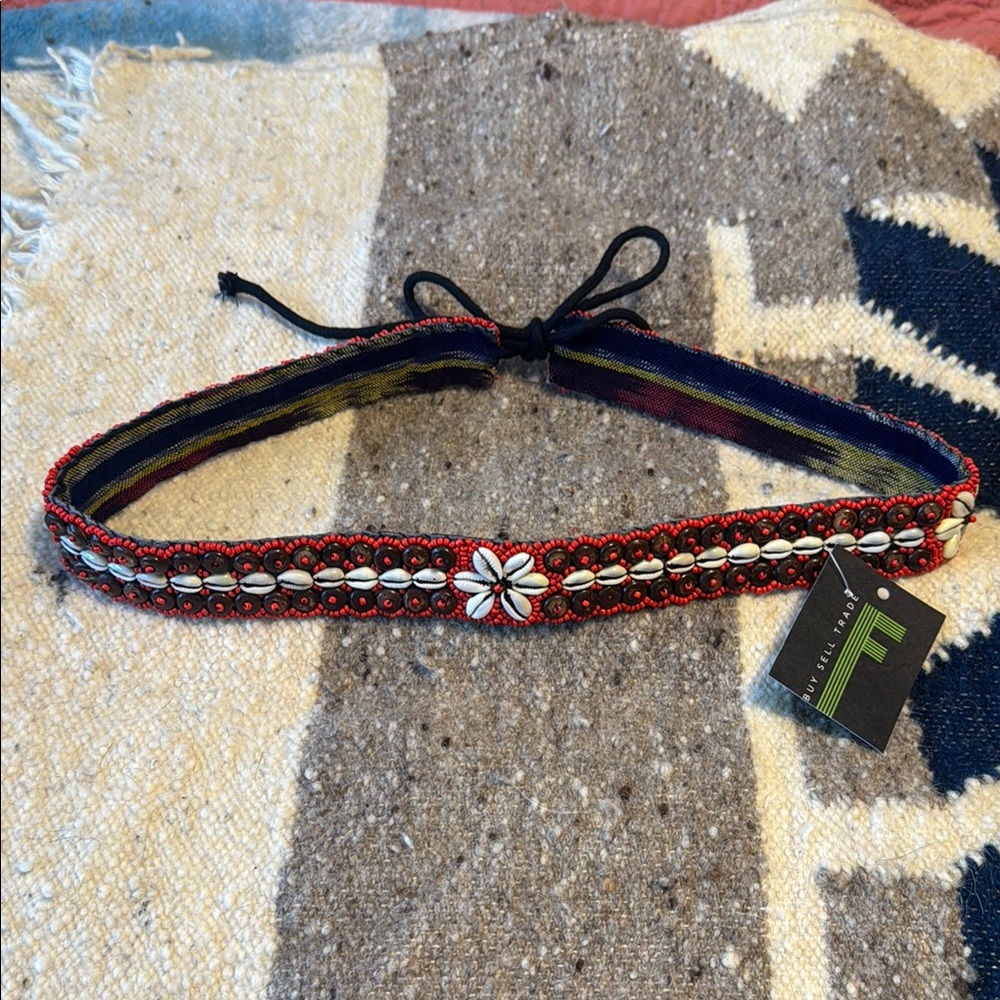 Vintage Shell and Seed Bead Belt